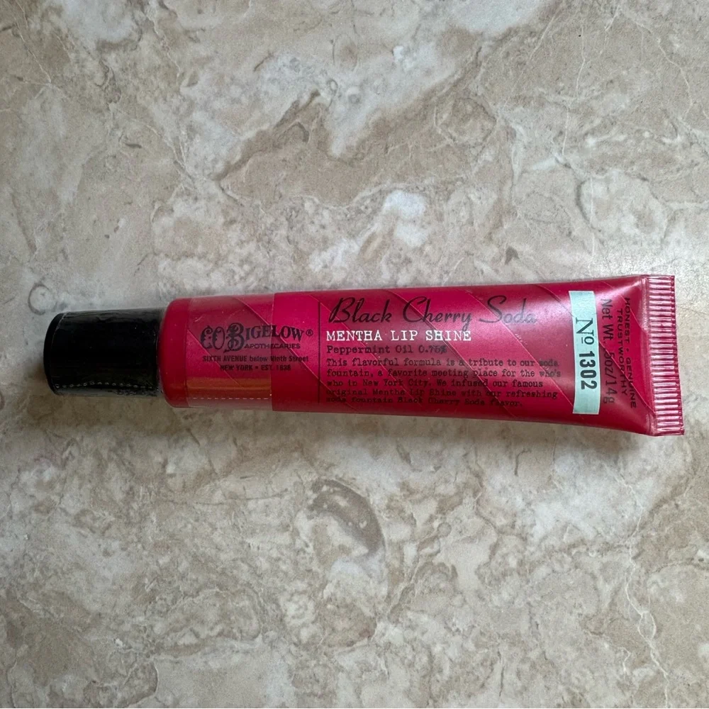 CO Bigelow Mentha Lip Shine Gloss Black Cherry Soda Peppermint Oil New Sealed